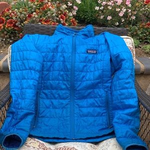 Patagonia women’s nano puff jacket